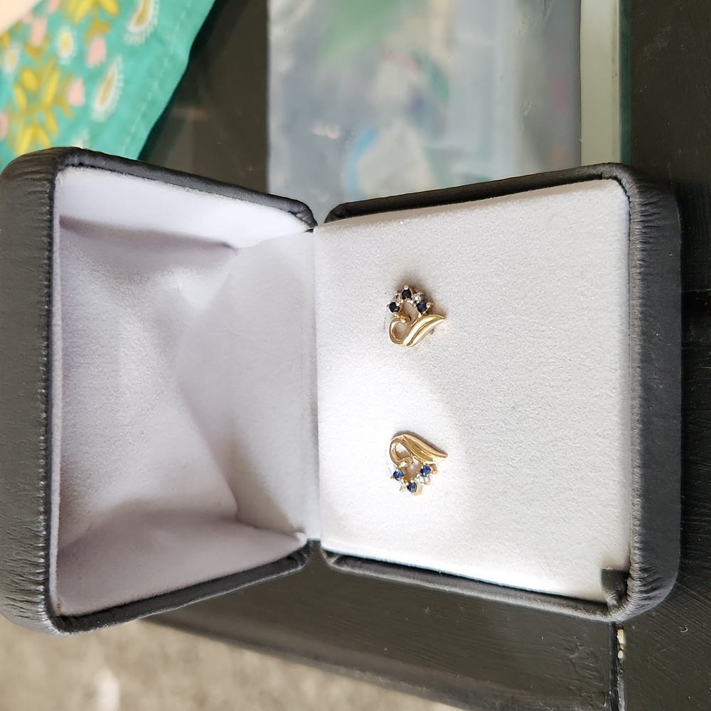 Sapphire and diamond earrings - Picture 2 of 4